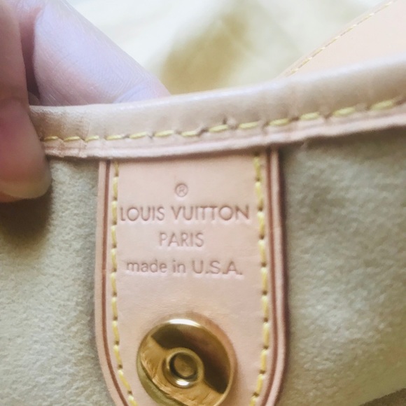 Louis Vuitton bag - Picture 14 of 15